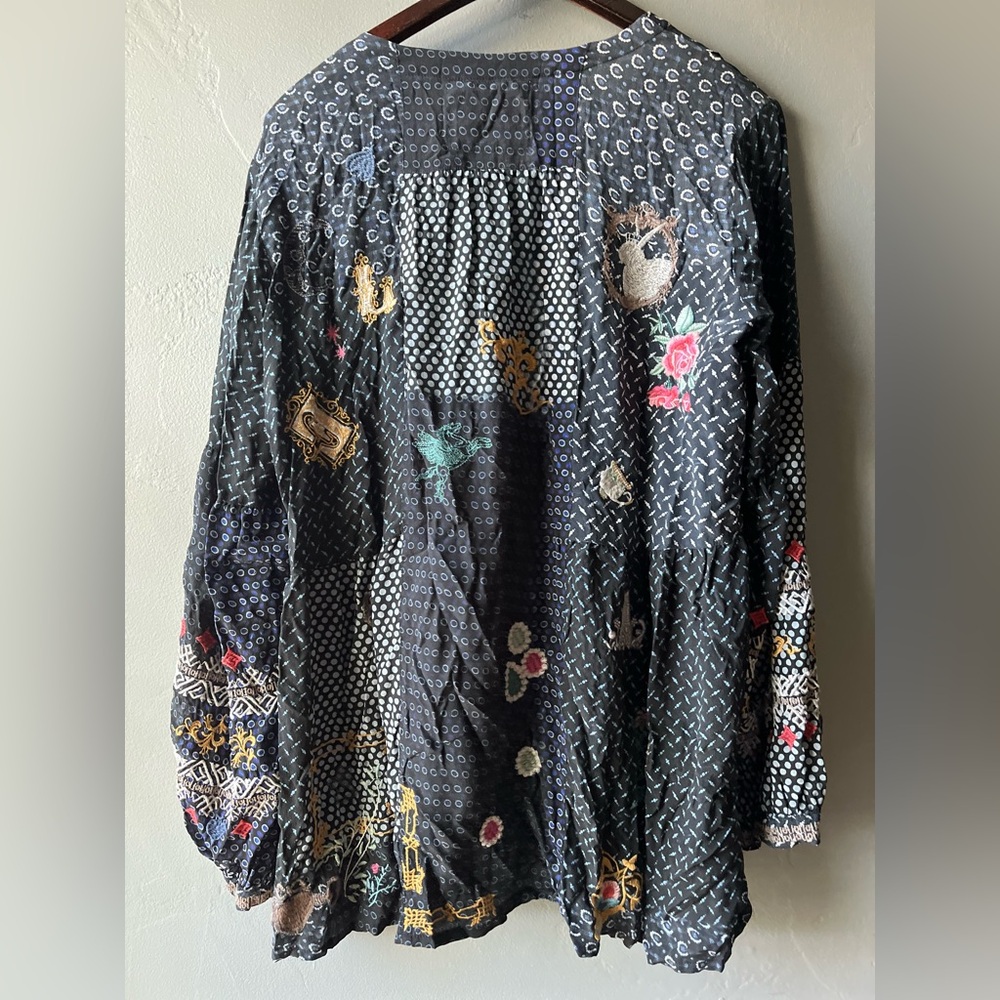 VHTF Johnny Was Black Floral Embroidered Patchwork Blouse Wonderland Quirky - Picture 6 of 10